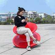 網(wǎng)紅陀螺椅不倒翁